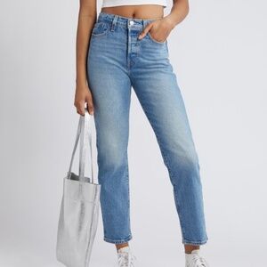 Levi's wedgie straight jeans size  31 NWOT
